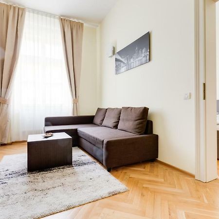Apartment Hálkova 5 Praga Esterno foto