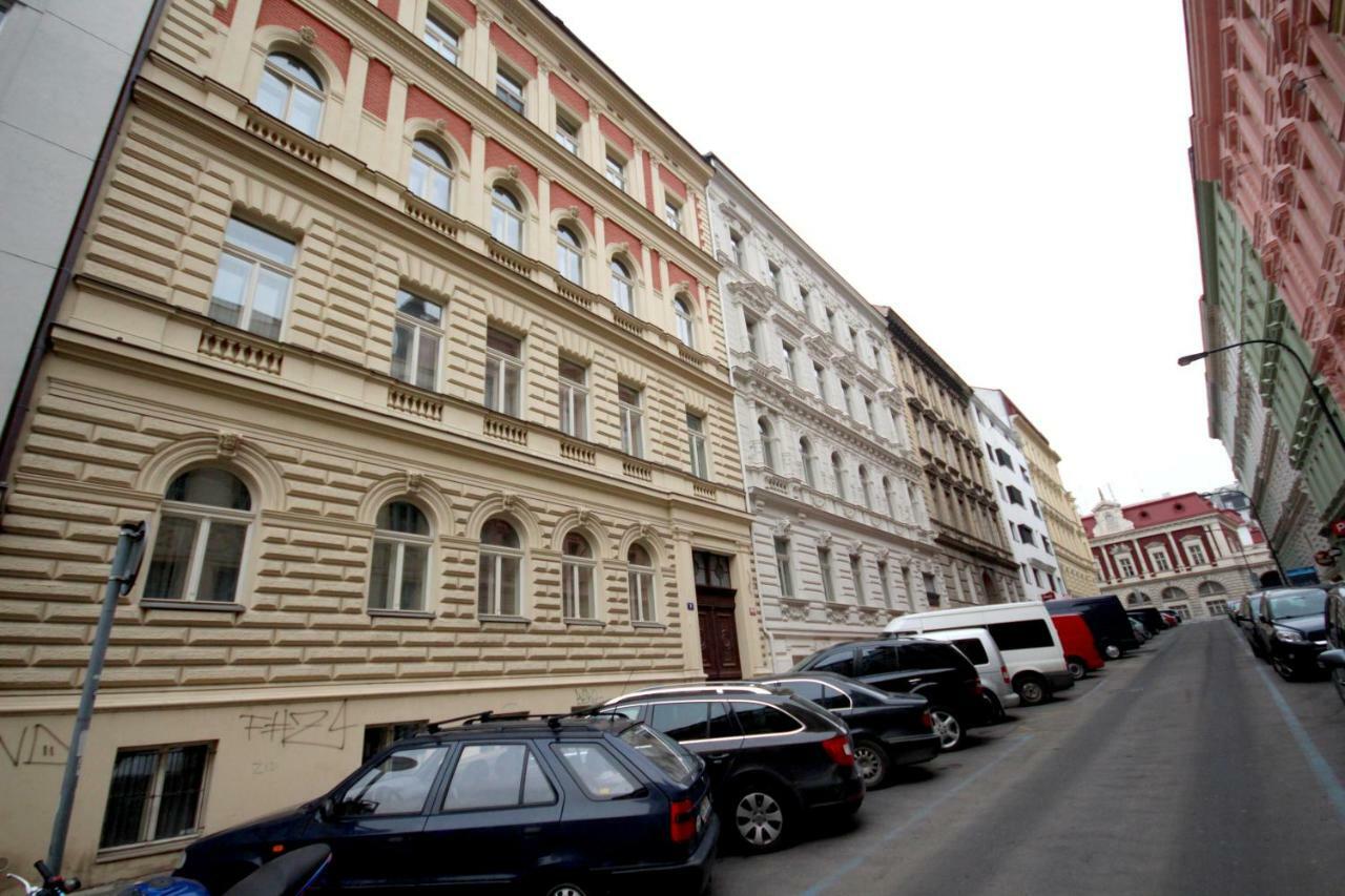 Apartment Hálkova 5 Praga Esterno foto