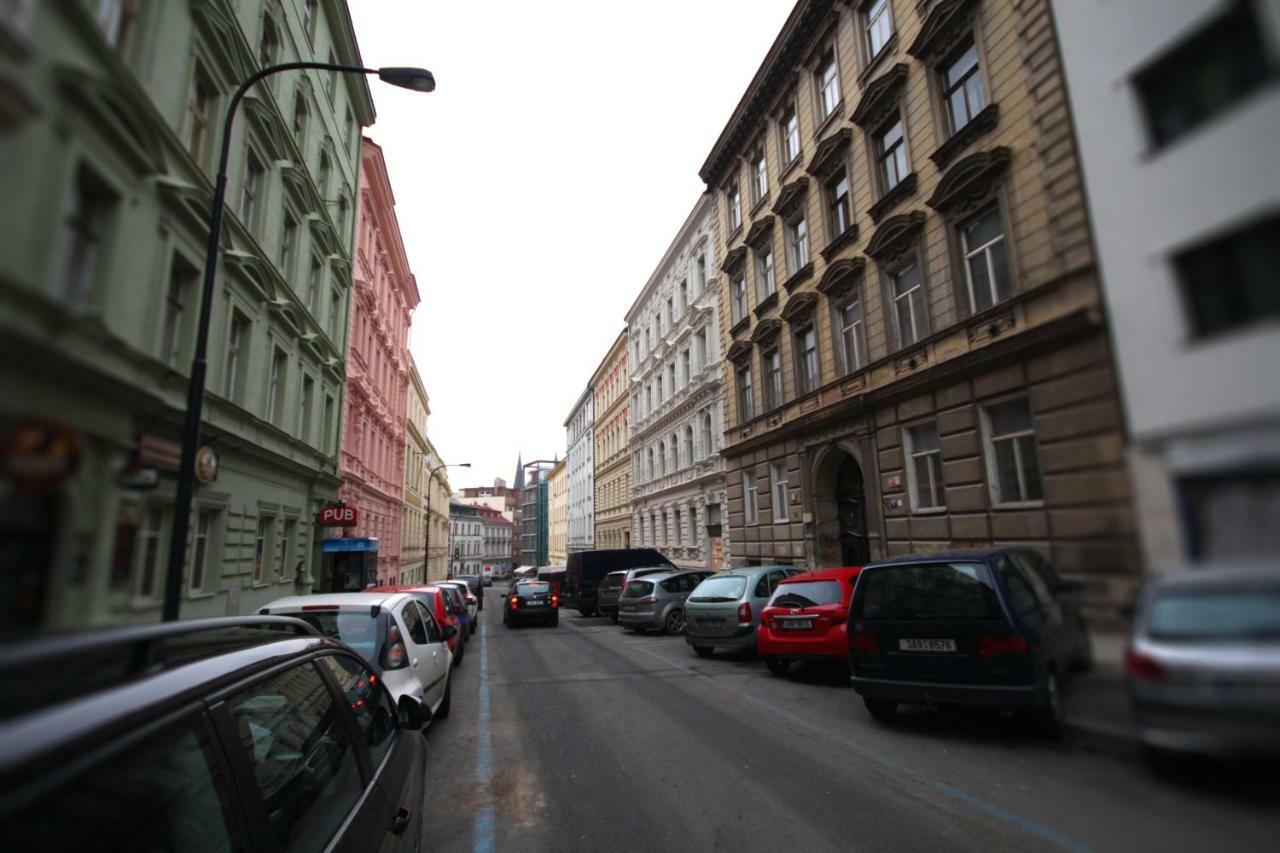 Apartment Hálkova 5 Praga Esterno foto
