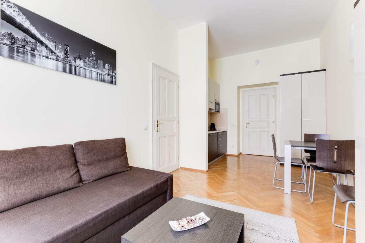 Apartment Hálkova 5 Praga Esterno foto