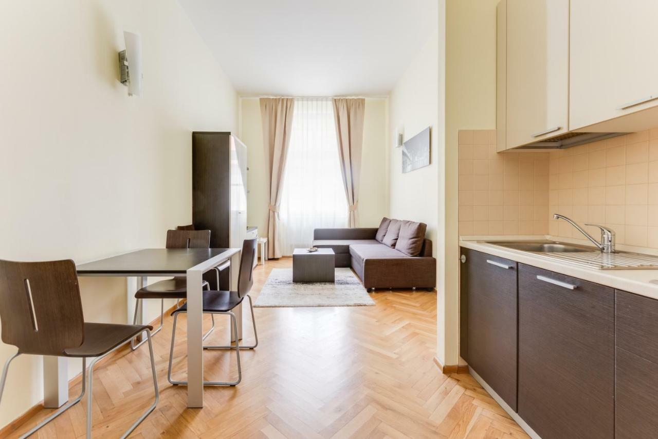Apartment Hálkova 5 Praga Esterno foto